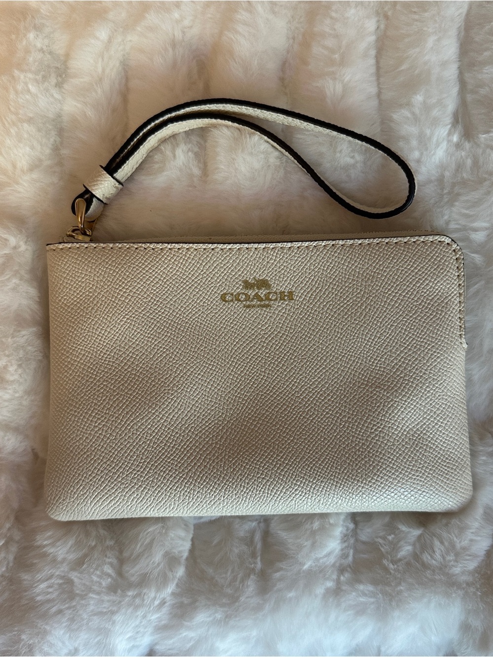 COACH Cream Pebbled Leather Wristlet Clutch with Gold Logo